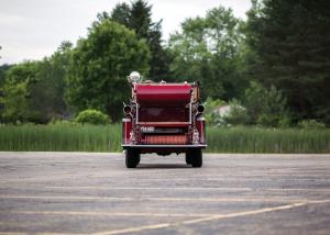 Ahrens-Fox N-S-4 Triple Combination Pumper 1925 года 